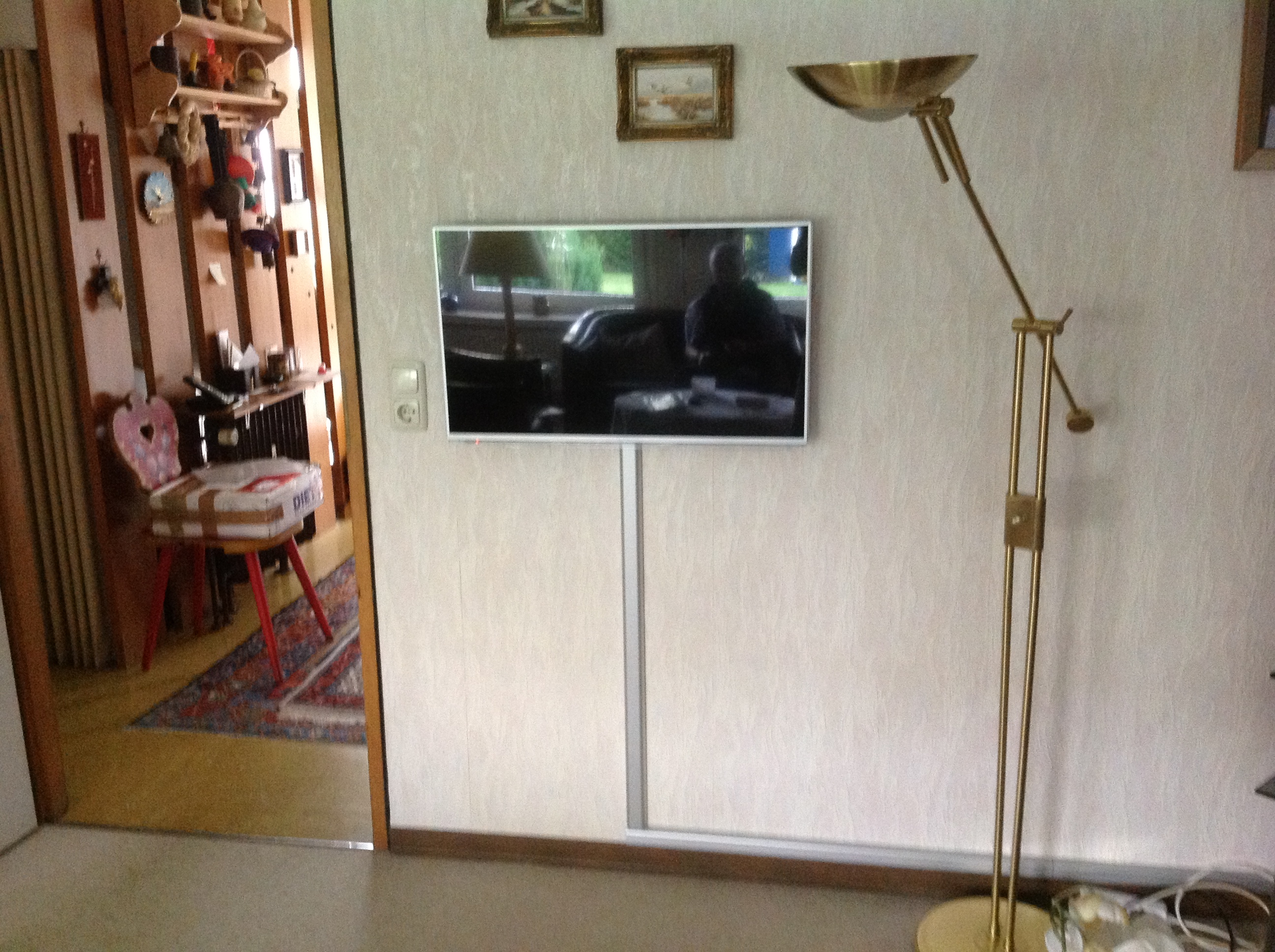 TV-Loesung in Hoechst
